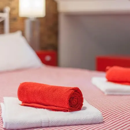 Large Terrace, Principe Real, Wifi, Calm Apartament Lizbona